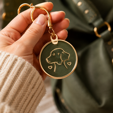 Close-up of a pet lover gift keepsake from Comfort Zone Pets