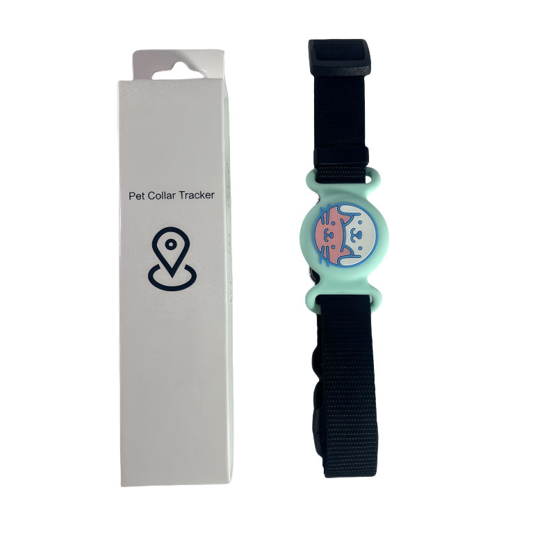 Find My pet collar tag, adjustable strap detail